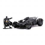 Jada - 1/32 Batman - 2017 Batmobile with Figure