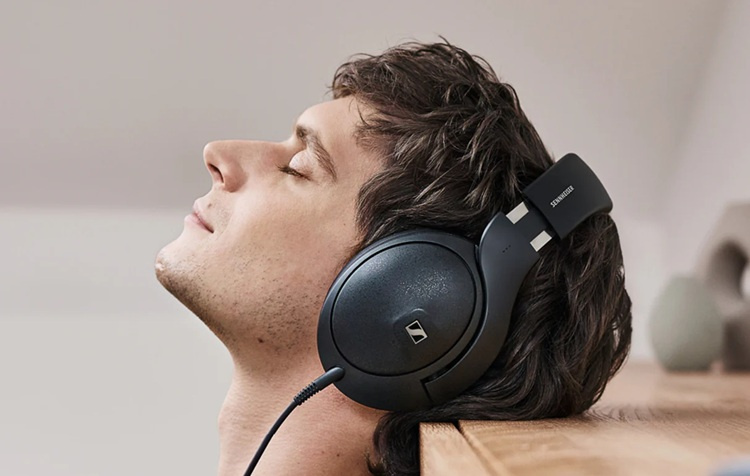 Headphones & Earphones for Audiophiles