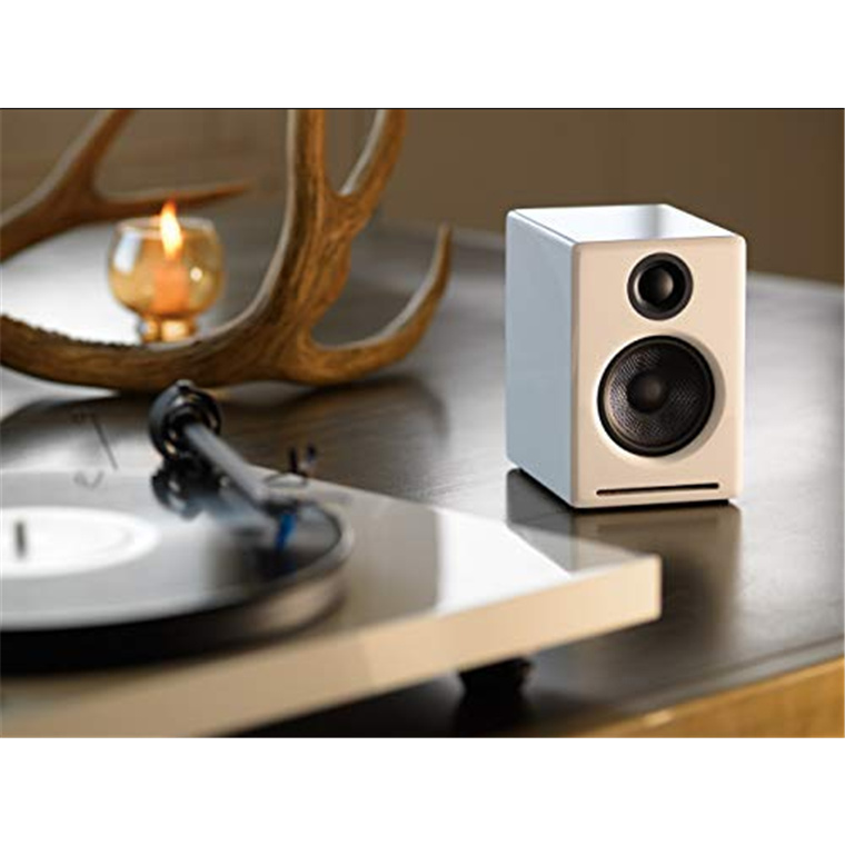 AUDIOENGINE A2+ Wireless Desktop Speakers - Hi-Gloss White