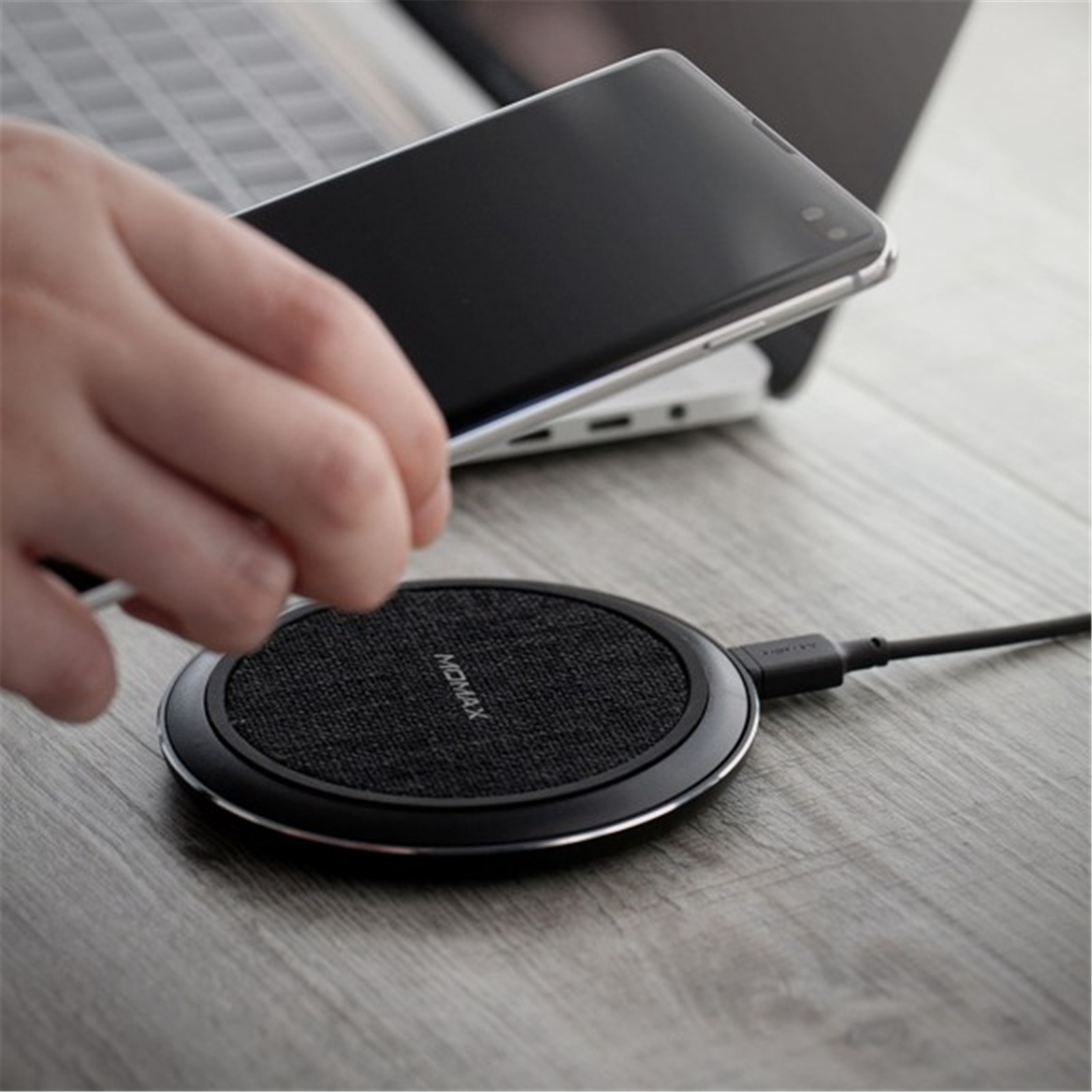 Buy the Momax 15W Fast Wireless Charging Pad - Black,Slim Design, Woven  Base,... ( UD13D ) online /pacific