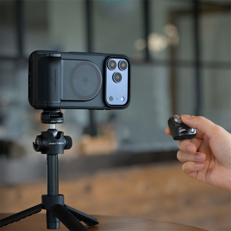 Buy the PGYTECH MagCam 2 Phone Grip (Classic Black) ( P-PG-081