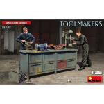 MiniArt 2-38048 MINIART 1/35 TOOLMAKERS