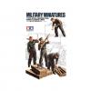 Tamiya Military Miniature Series No.188 - 1/35 - German Tank Ammo Loading Crew Tamiya Military Miniature Series No.188 - 1/35 - German Tank Ammo Loading Crew