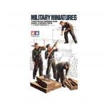 Tamiya Military Miniature Series No.188 - 1/35 - German Tank Ammo Loading Crew