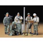 Tamiya Military Miniature Series No.212 - 1/35 - German Soldiers at Field Briefing