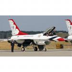 Tamiya Limited Edition - 1/48 - F16C - Block 52 - "Thunderbirds" - 2009 Far East Tour